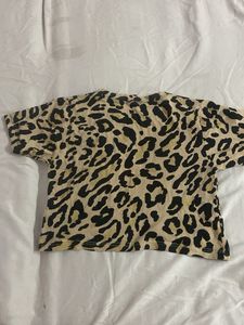 Leopard Print Cropped T-Shirt