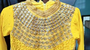 3pcs Yellow Embroidered suit