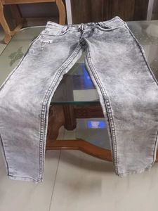 Stylish Grey Wash Denim Jeans