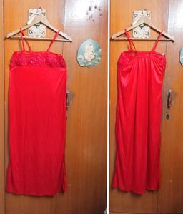 New Vibrant Red Nightgown &amp; Robe Set