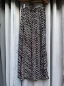 H&amp;M Black Diamond Print Trouser