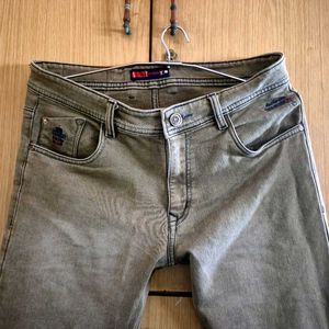 Stylish Men's Shirt &amp; Jeans Outfit