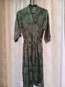 Tropical Print Robe