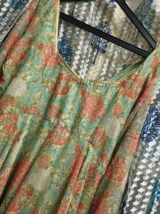 Beautiful Floral Kurta Set