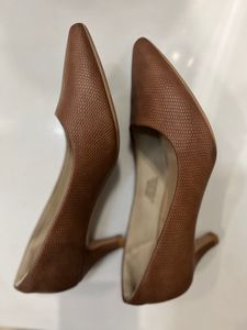 Van Husen Heels