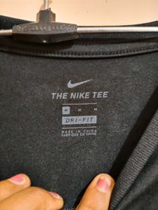 Nike Women's T-Shirt
