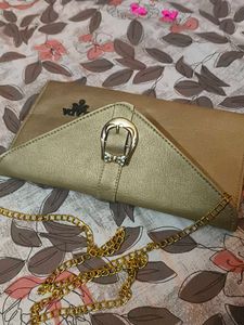 Elegant Gold Clutch 👜👛👜MUST BUY 😍😍