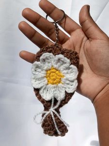 Crochet Daisy Keychain