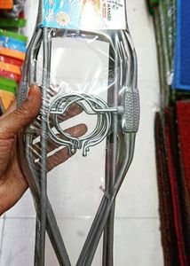 Hanger Set Of 6 Pcs White Is 180 &amp; Green I