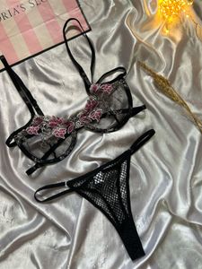 Black Lace Bra & Panty Set
