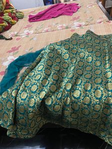 Ye Complete Dress Mne Ek Bar Bhi Nh Phni . Ur Lehnga Phna H . Very Beautiful With Amazing Flair. Check The Vedio For More Details