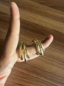 combo gold earrings