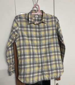 UNIQLO Flannel Shirt(M SIZE)