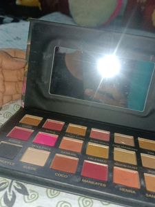 Eyeshadow Palette