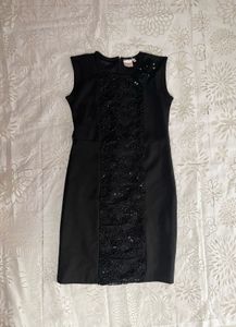 Black Sleeveless Lace Panel Sheath Dress