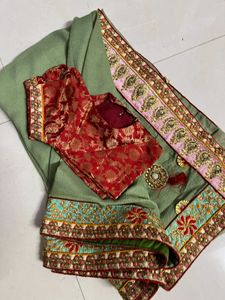 Very Beautiful Heavy Work Saree 💚😍