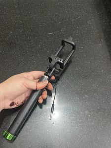 Extendable Selfie Stick