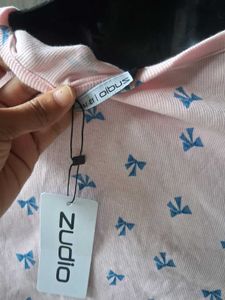 Cute Pink Bow Print Cropped Top
