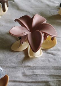 Cute Flower Hair Claw clips