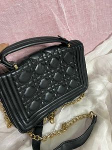 Quilted Brand New Heavy Leather Two Way Bag
