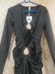 Chic Black Cut-Out Maxi Dress