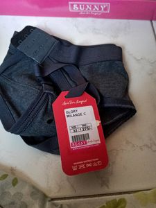 Sunny Cup Size 32