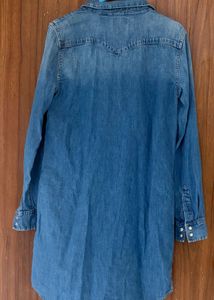 Levi's Women's Western Style Button-Down Longline