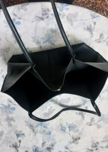 miniso Black Faux Leather Tote Bag