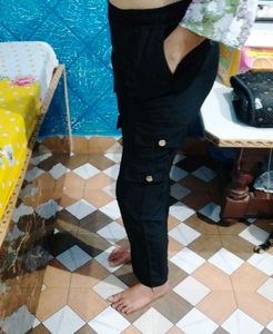 Black pant