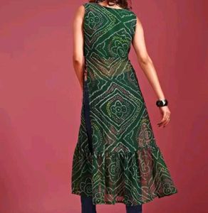 green bandhani kurti
