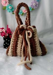 Chunky Knit hand Bag
