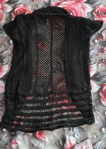 shrug Black