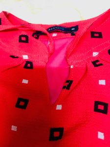 Girls Crop Top Debackers