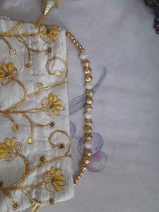 Embroidered Potli Bag🤩💛