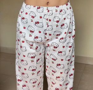 Hello Kitty Pajama Set