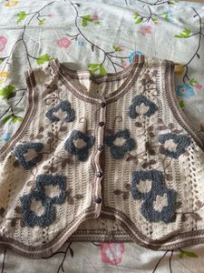 woolen vest