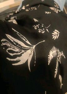 Black Floral Print Top