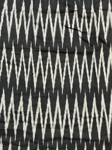 Chic Black &amp; White Ikat Print Kurta