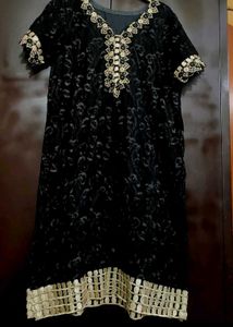 Black Golden Work Suit Salwar With Dupatta 42 Bust