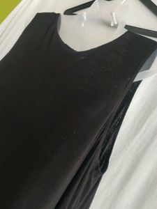 Fashion hub Sleeveless Black Top