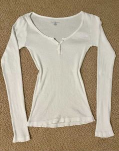 White fitted Top