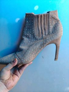 Pencil Boots (Silver Diamond)