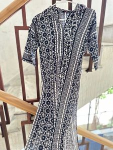 Set of 4 Women's Ethnic Kurta