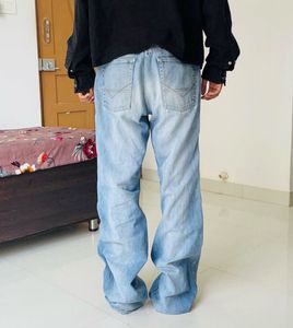 Light Wash Wide Leg Jeans