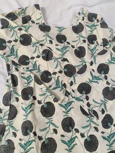 Stylish Floral Print Kurta