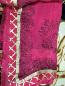 Beautiful Gota pati Border Dupatta one free d