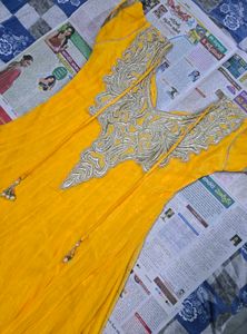 Elegant Yellow dress Intricate Silver Embelli