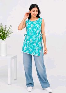 Chic Sleeveless Teal Floral Tunic Top