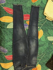 combo of 4 jeans