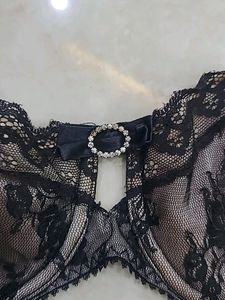 Another Beautiful Net &amp; Padded Underwired Bra.